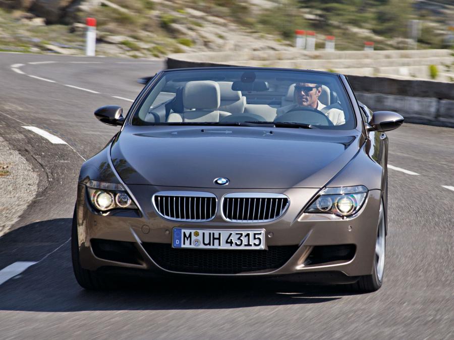  BMW M6 Convertible 2006 года  (фото 18 из 67)